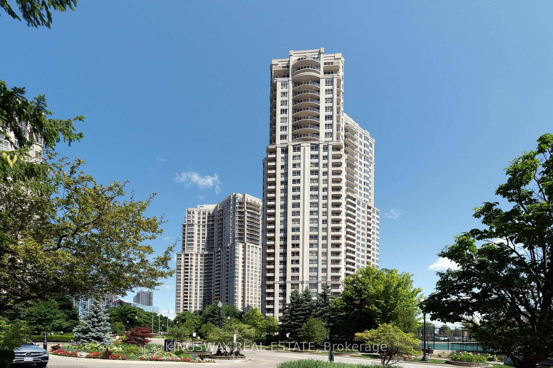 Welcome To Skymark, A Luxury Condo In The Heart Of Mississauga.