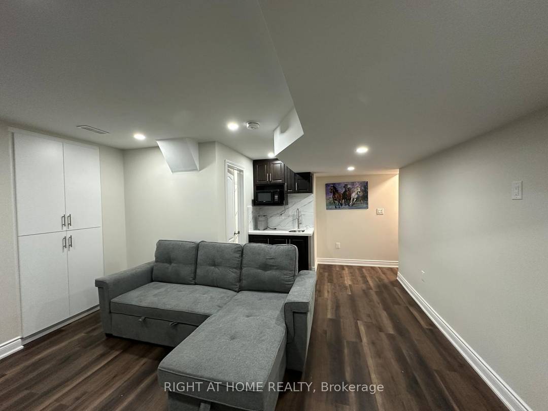 Brand New Never Lived in Fully Furnished Basement Unit in the Prestigious Churchill Meadows Area.