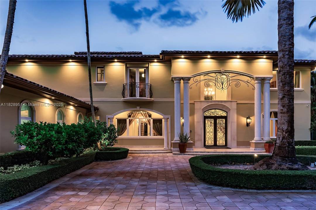 Mediterranean Masterpiece in Pinecrest !