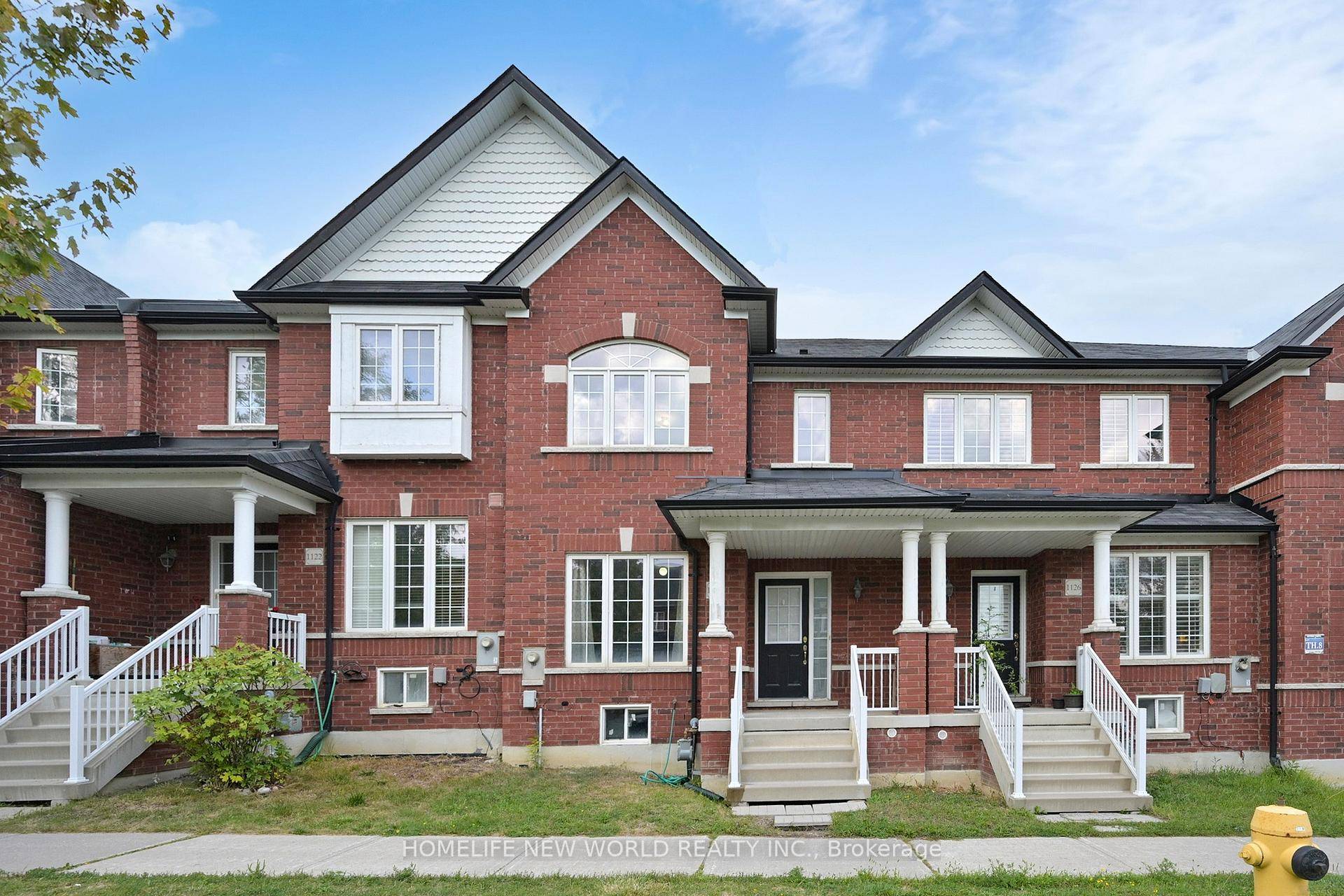 Beautifully maintained 3 bed, 3 bath freehold townhome in Markhams sought after Wismer community, 1, 500 sq.
