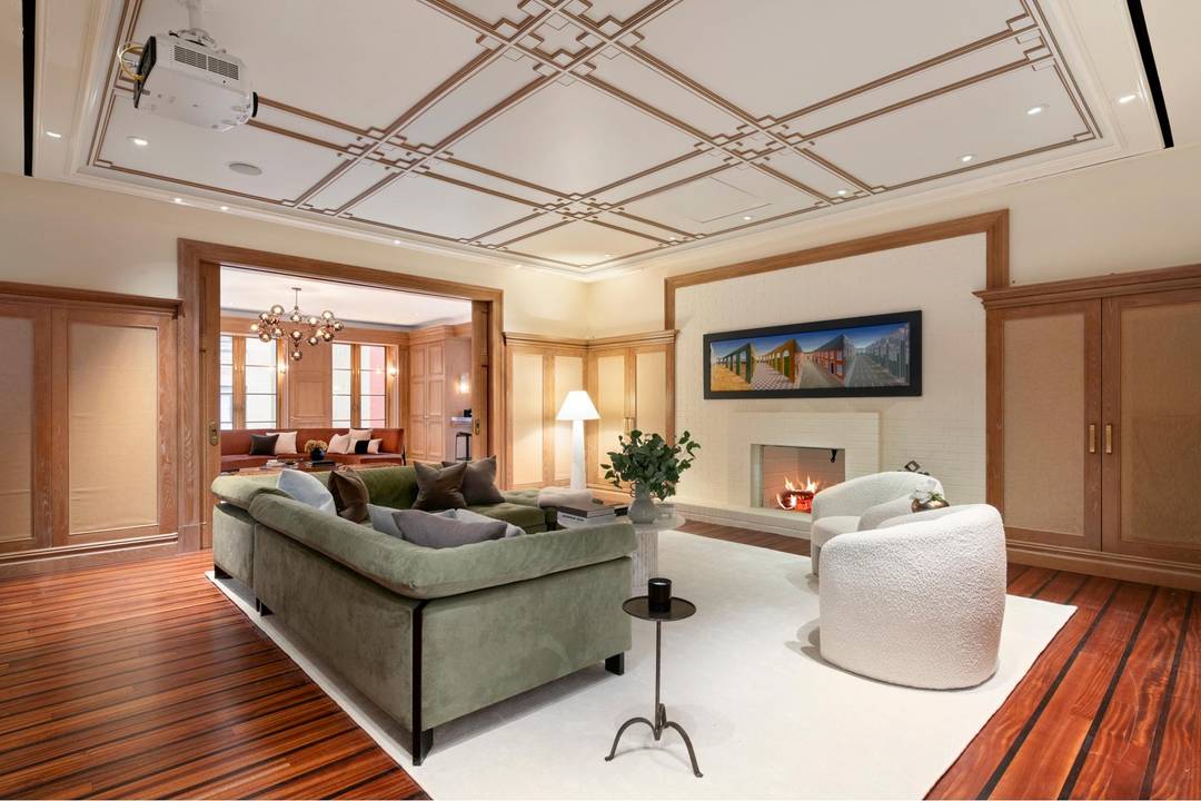 Step into a work of art with an exceptional history designed by Janes and Leo Architects c.