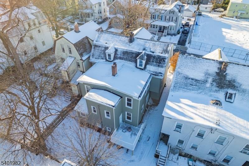 Side by side duplex featuring two units, each offering 4 bedrooms and 2 bathrooms, for a total of 8 bedrooms and 4 bathrooms.