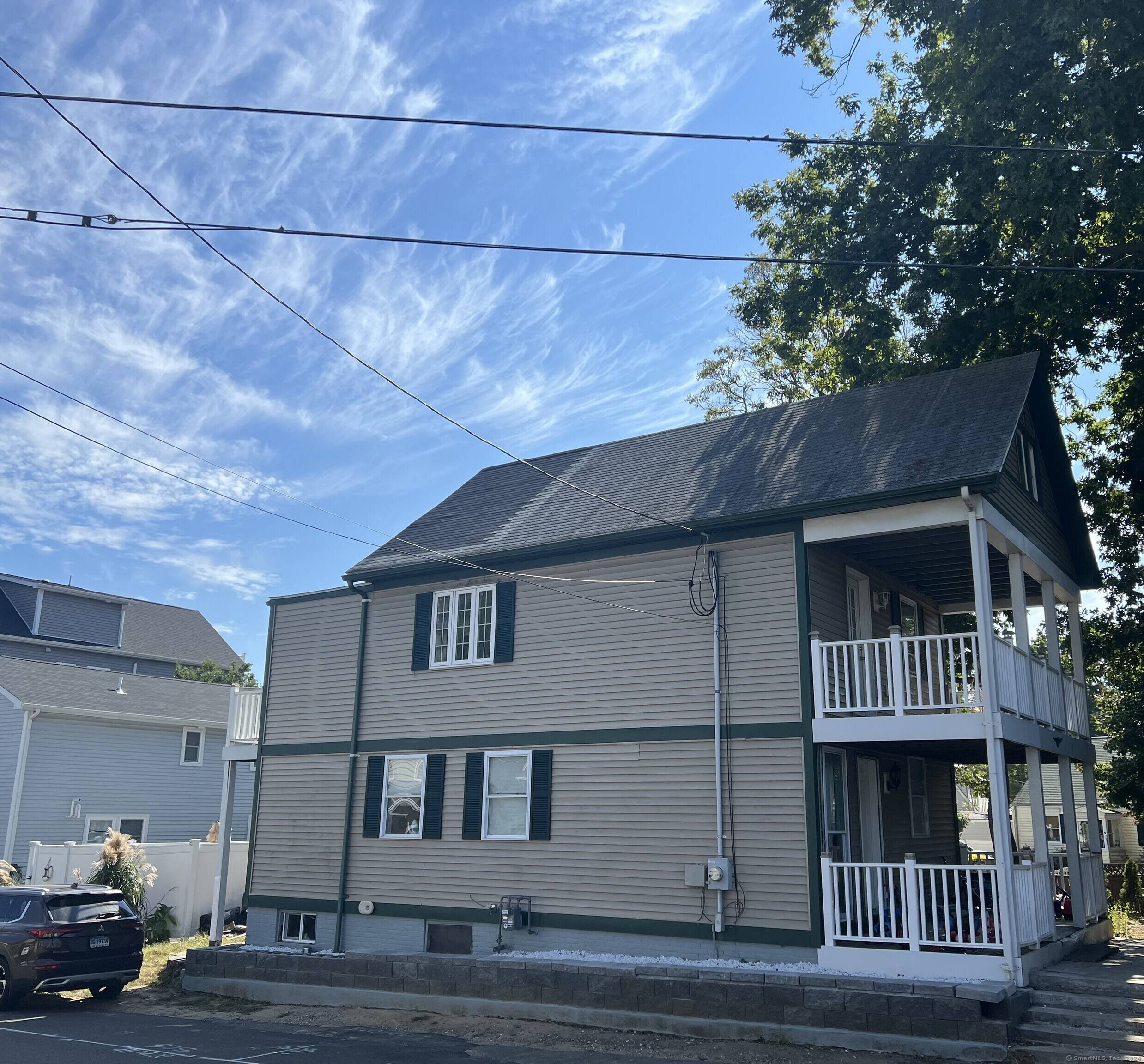This is a colonial home located in Milford ready for you !
