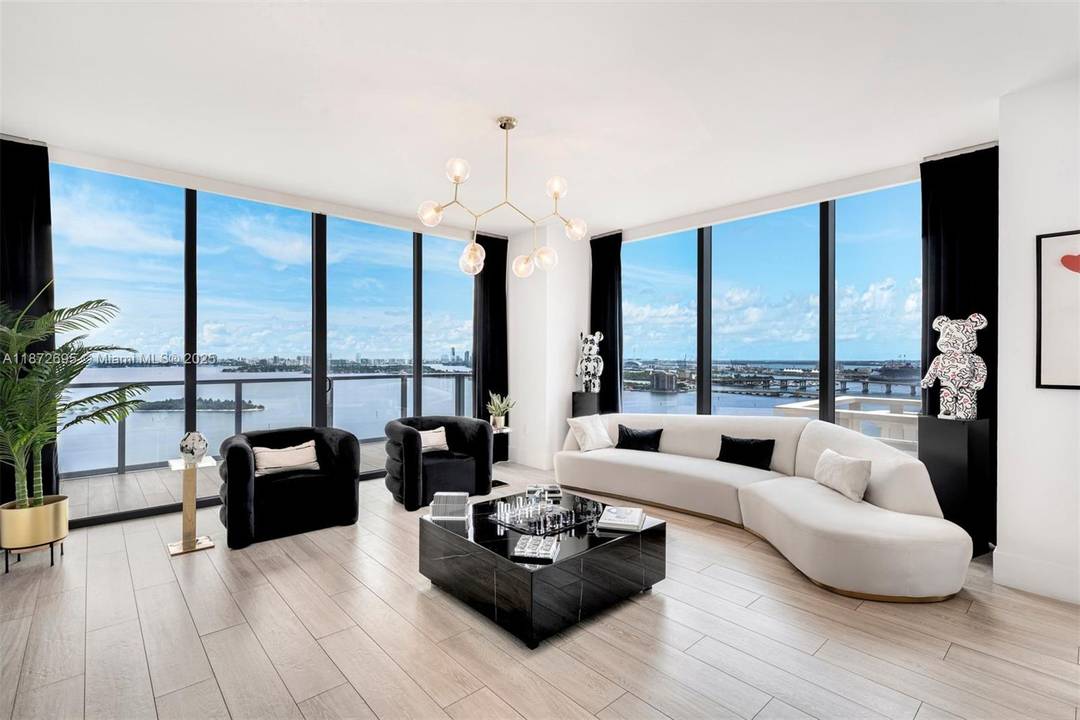 Edgewater s most exclusive boutique development, with only 94 residences, offers refined half and full floor layouts.