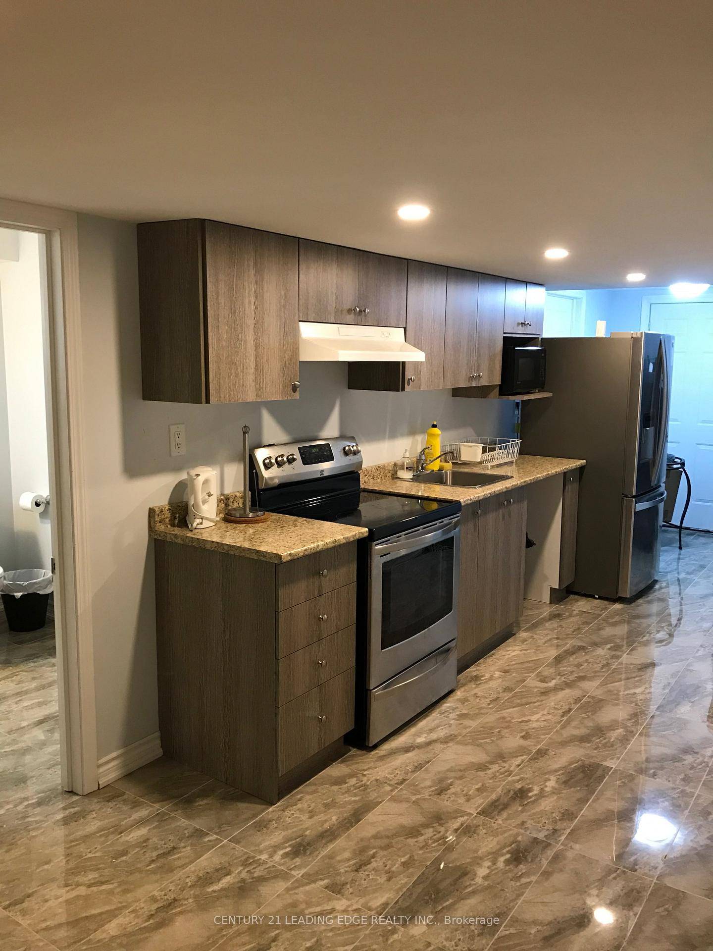 Rent A Recently Finished Furnished Basement With Huge Bedroom In Prestigious Community Of Credit Valley.