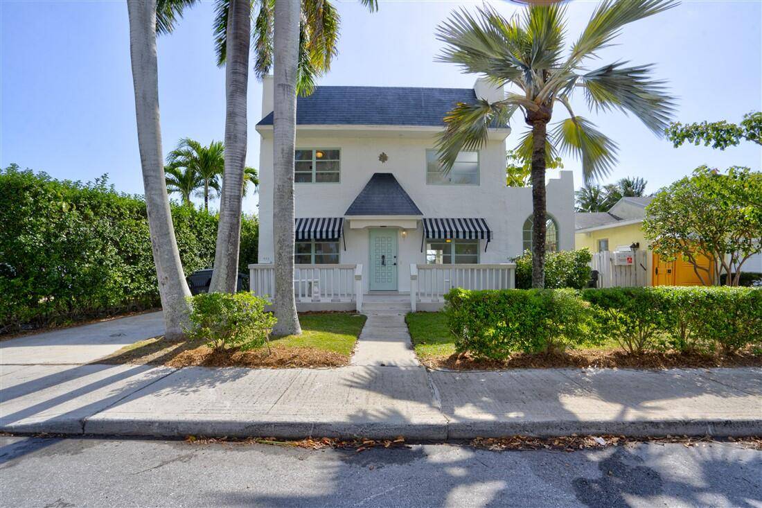 Featuring, in Historical Prestigious Lake Worth in the coveted Parrot Cove Neighborhood, you will find this Rare opportunity to own an Elegant, one of a kind 1930's home which has ...
