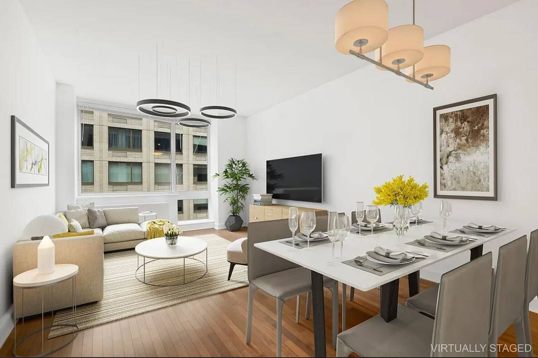 Beautiful 1BR 1BA with bright southern exposures !