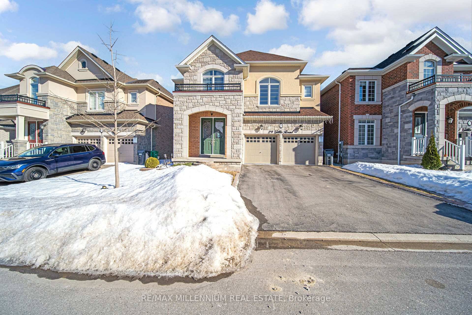 This stunning, Well maintained 4 bedroom, 4 bathroom home, situated on a premium lot with no sidewalk, is an absolute must see and ready to sell !