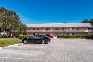 Quaint 2 bedroom 2 full bath condo on the ground floor located in the Little Club Condos.