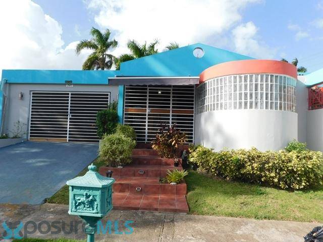 CALIFORNIA House Guaynabo