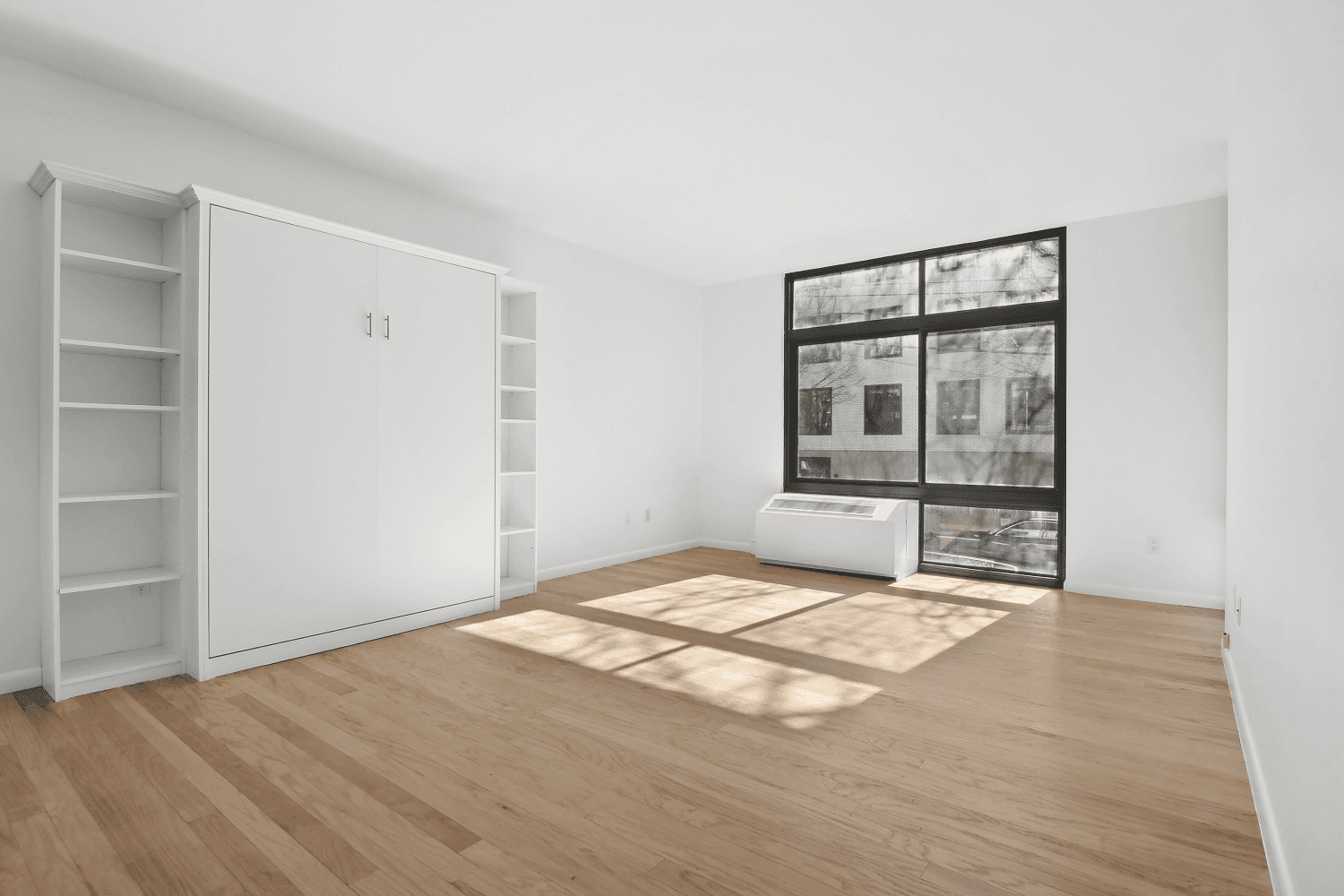 South facing, spacious 1 bedroom condo at the Gantry, in the heart of Long Island City.