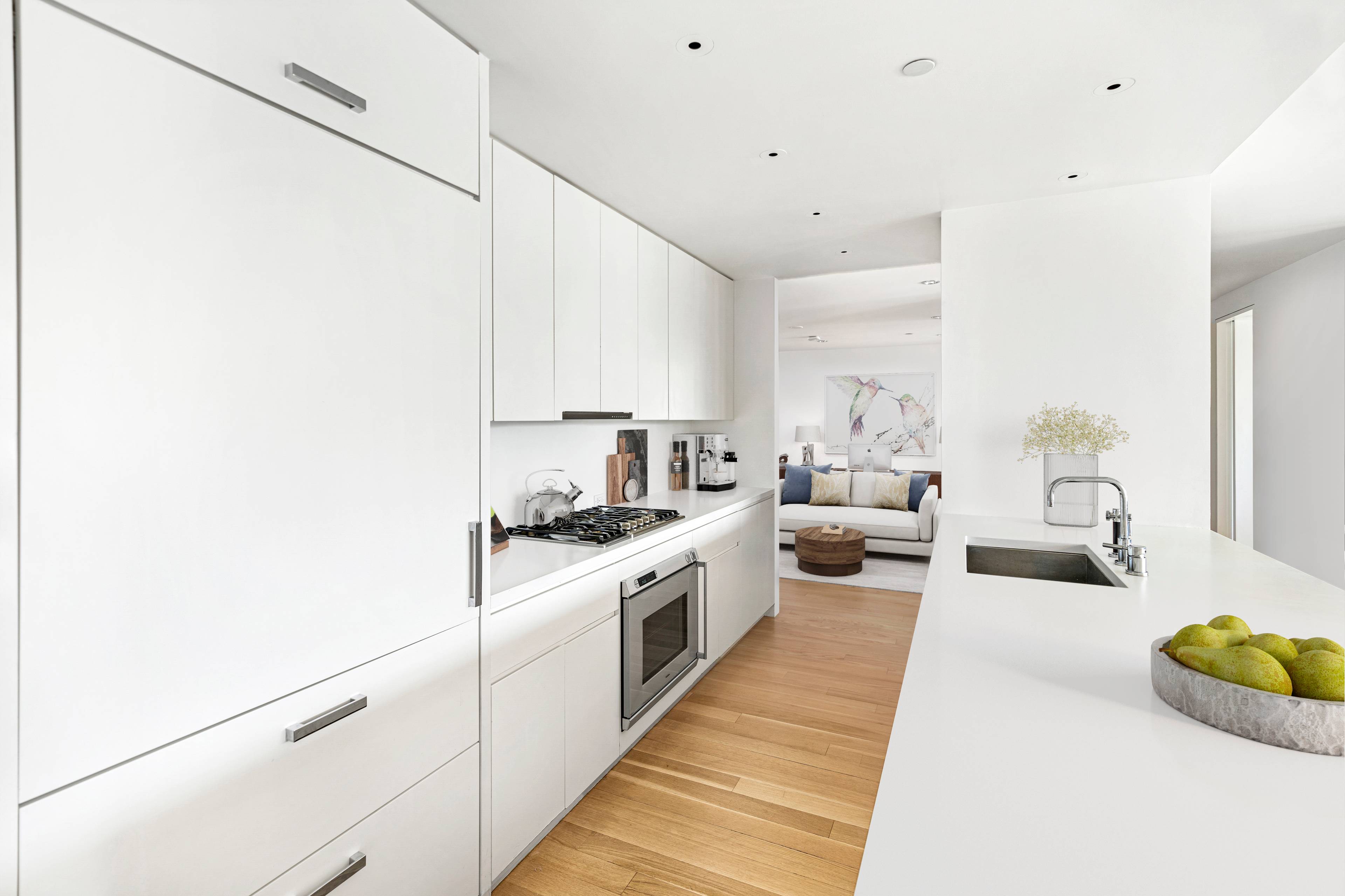Live in Richard Meier s renowned One Grand Army Plaza.