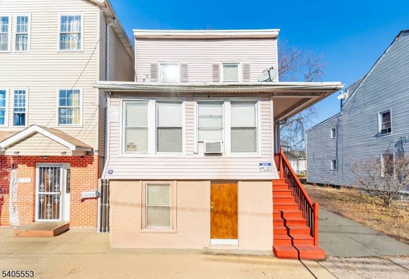 Spacious single family home featuring 6 bedrooms and 3 full bathrooms, offering exceptional flexibility and value.