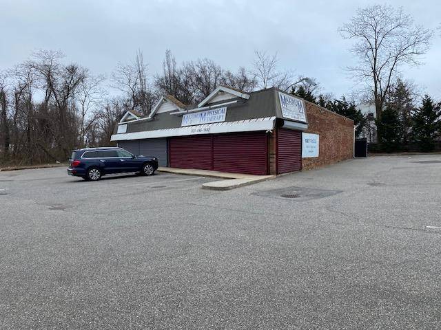 A single story free standing professional commercial building containing 4100 sq.
