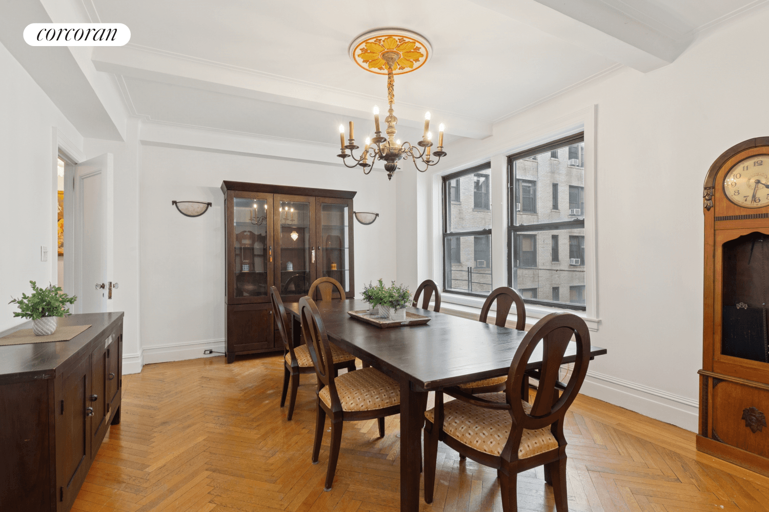 Welcome to this spacious 2 bedroom, 2 bath plus a large dining room that can be converted to a 3rd bedroom.
