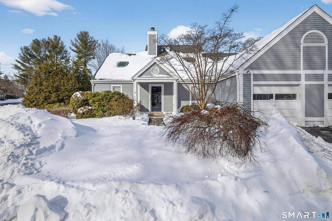 Discover the allure of Centre Village in this light filled one bedroom, 1.