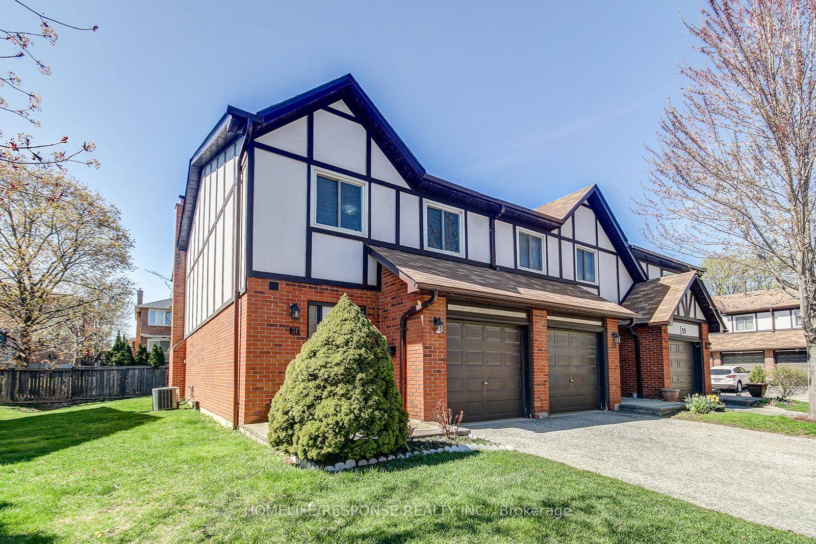 Fantastic opportunity to own this lovely three bedroom end unit townhouse in the Rockwood Village near the Etobicoke border.