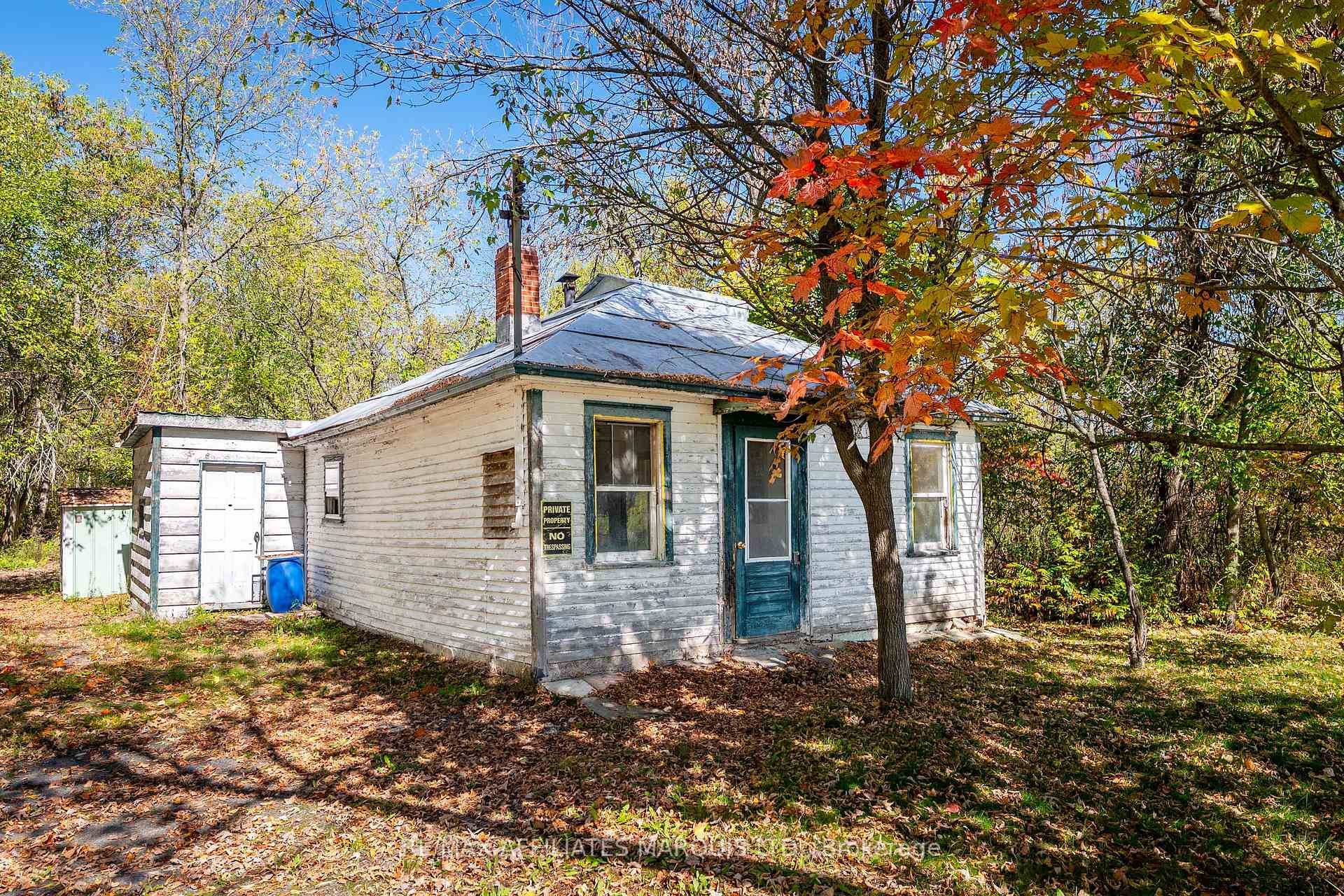 Here is the chance to own a country property at an affordable price.