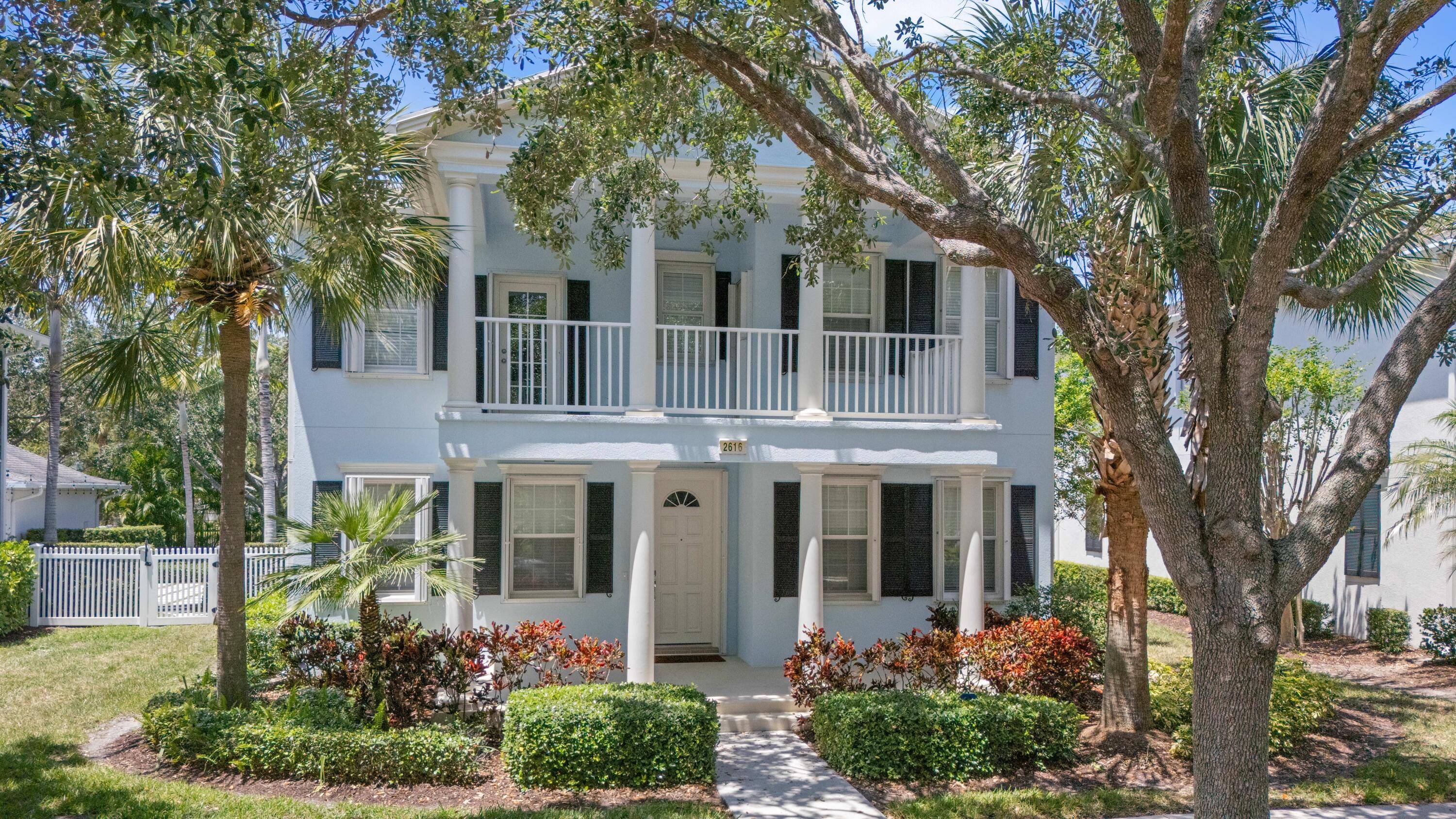 Immaculate and spacious pool home featuring one of Divosta's most popular floorplans, located in the desirable Martinique community of Abacoa.