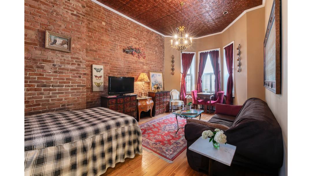Beautiful, charming pre war studio located in the Lincoln Square neighborhood of the famed Upper West Side.