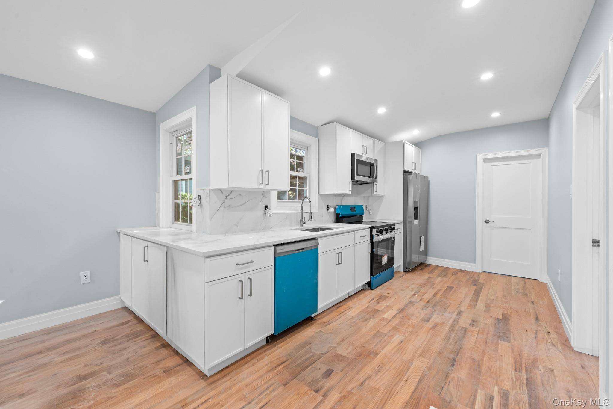Space, style amp ; modern luxury come together at 2118 Quimby Avenue !