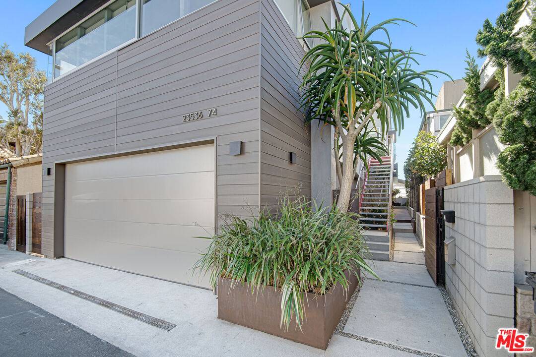 23536   MALIBU COLONY RD Malibu LA