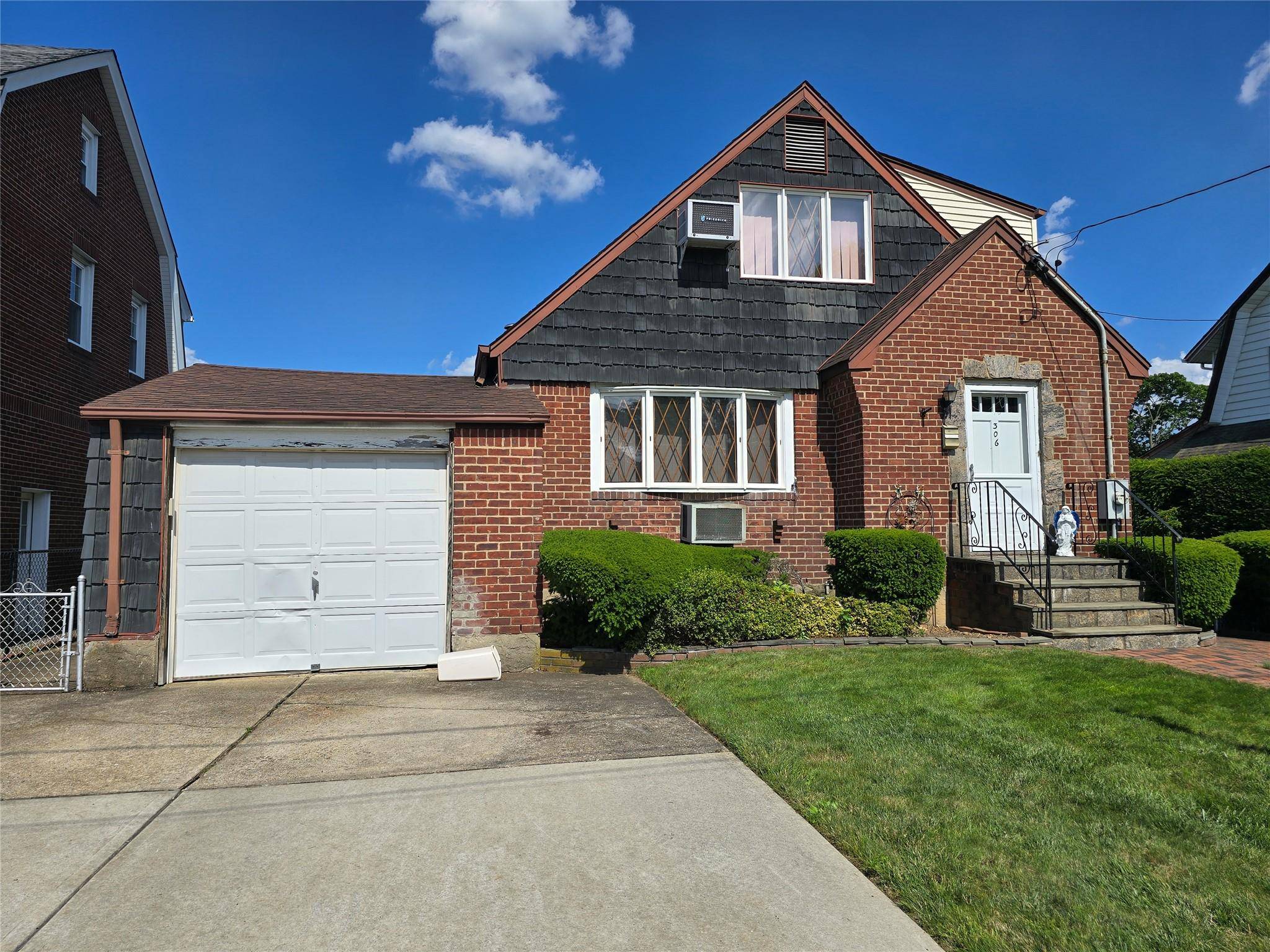Rare find Single family in New Hyde Park.