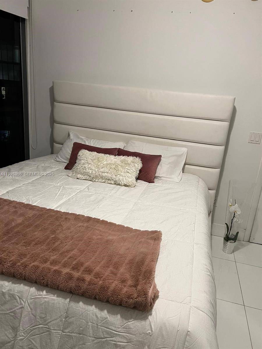 Welcome to Unit 5707, an ultra high floor residence offering some of the most indestructible, permanently unobstructed views in all of Miami.