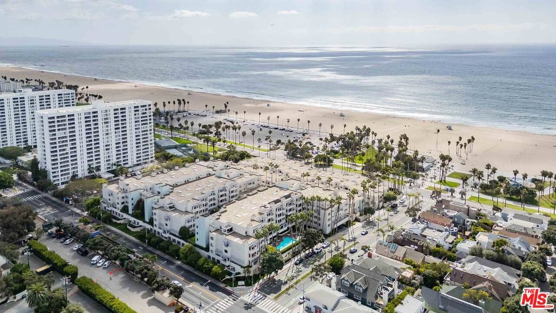 110 Ocean Park Blvd 2BR Santa Monica La