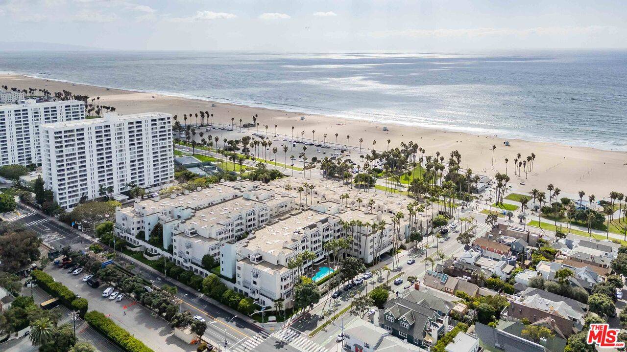 110 Ocean Park Blvd 2BR Santa Monica La