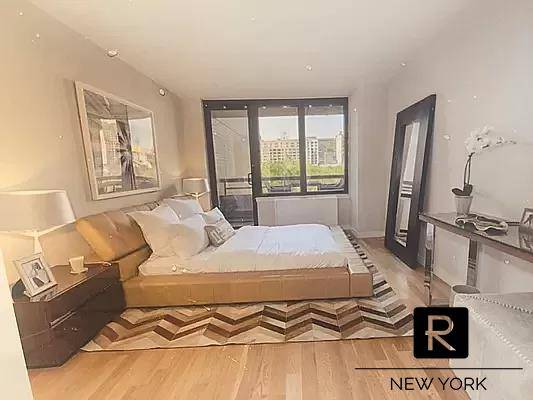 For savvy clients much coveted and rarely available jumbo 903 sq ft 1 bedroom home at the beautiful Corinthian.