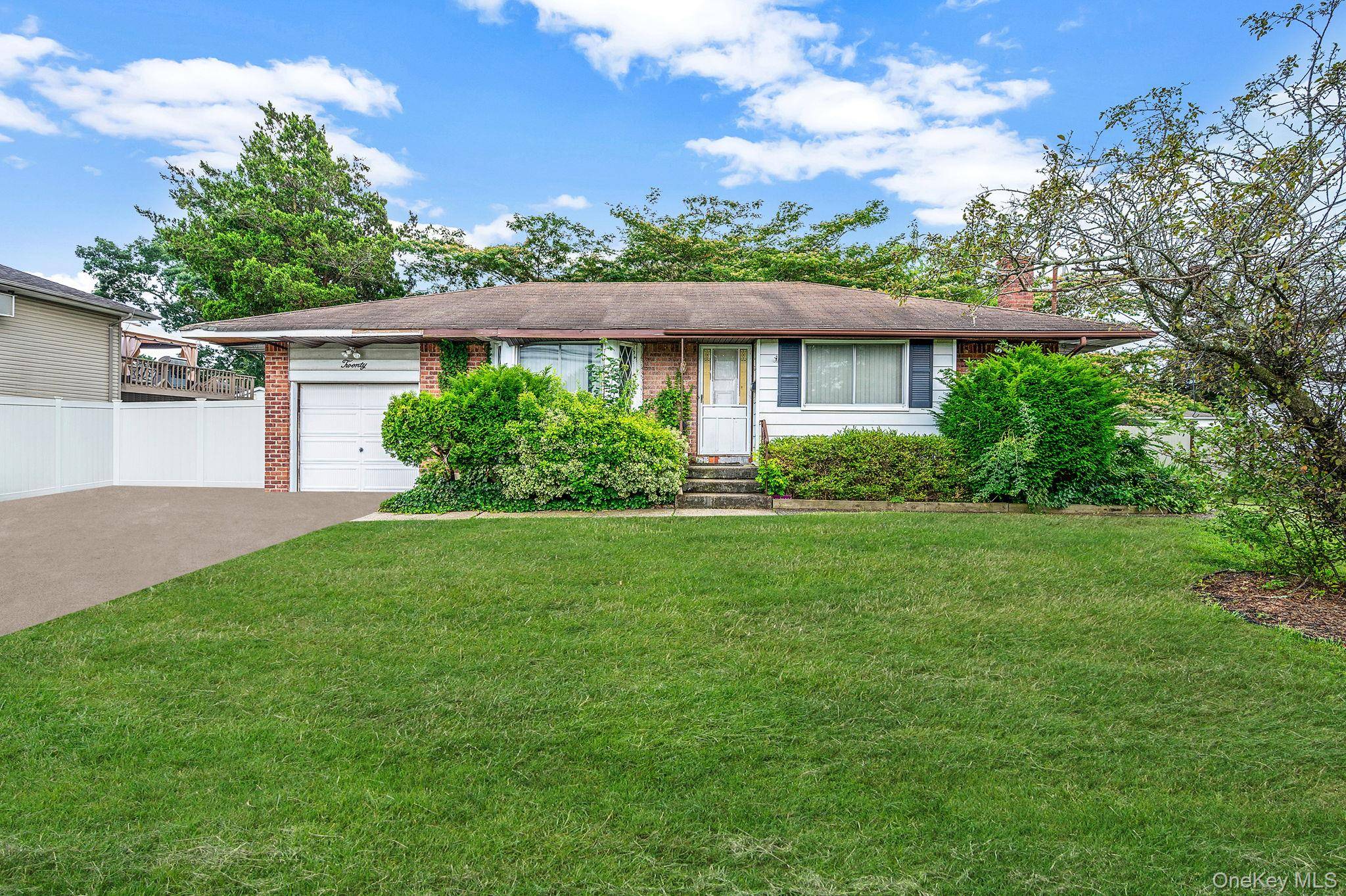 Investor Special 3 bedroom, 1 bath ranch in the heart of Deer Park, located in the Deer Park School District.