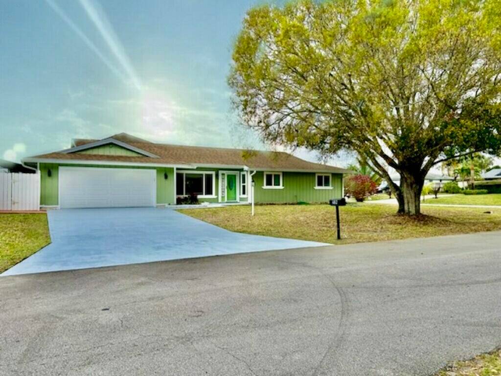 Welcome to this charming 3 bed 2 bath, 2 car garage, pool with spa.