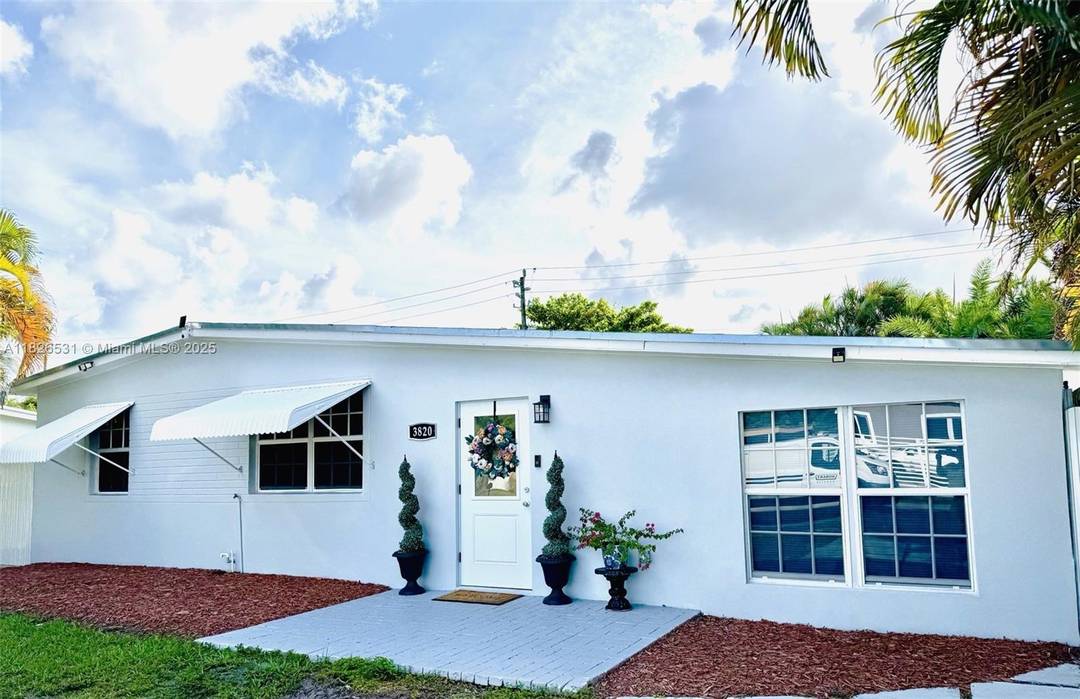 Charming 3 Bed 2 Bath Home with Income Potential in West Park !