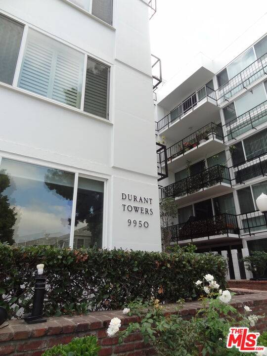 9950 Durant Dr 3BR Beverly Hills La
