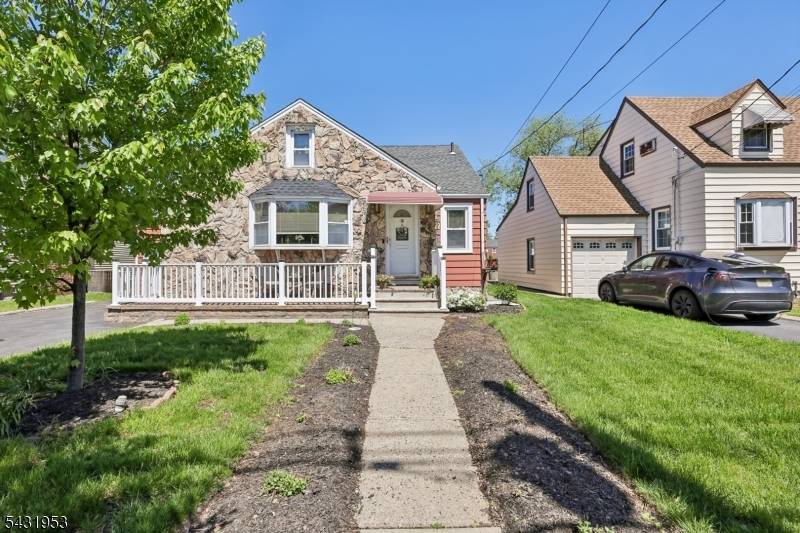 Welcome to this well maintained home located on a quite tree lined street with an easy commute to NYC and easy access to major highways.