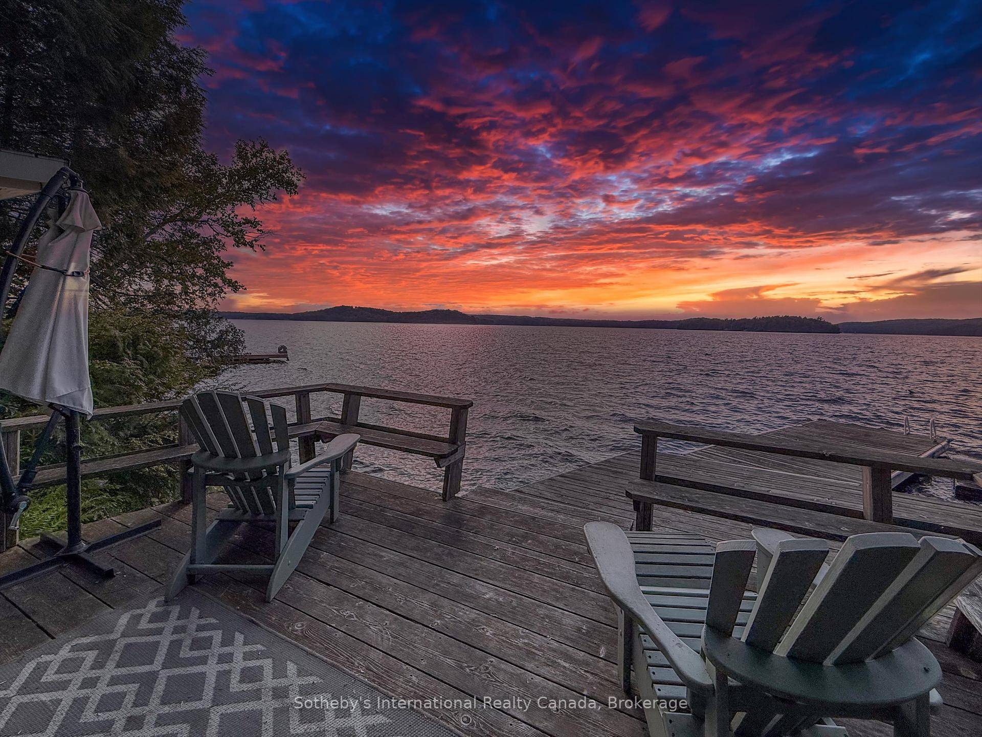 Lakefront Bliss on Lake of Bays !