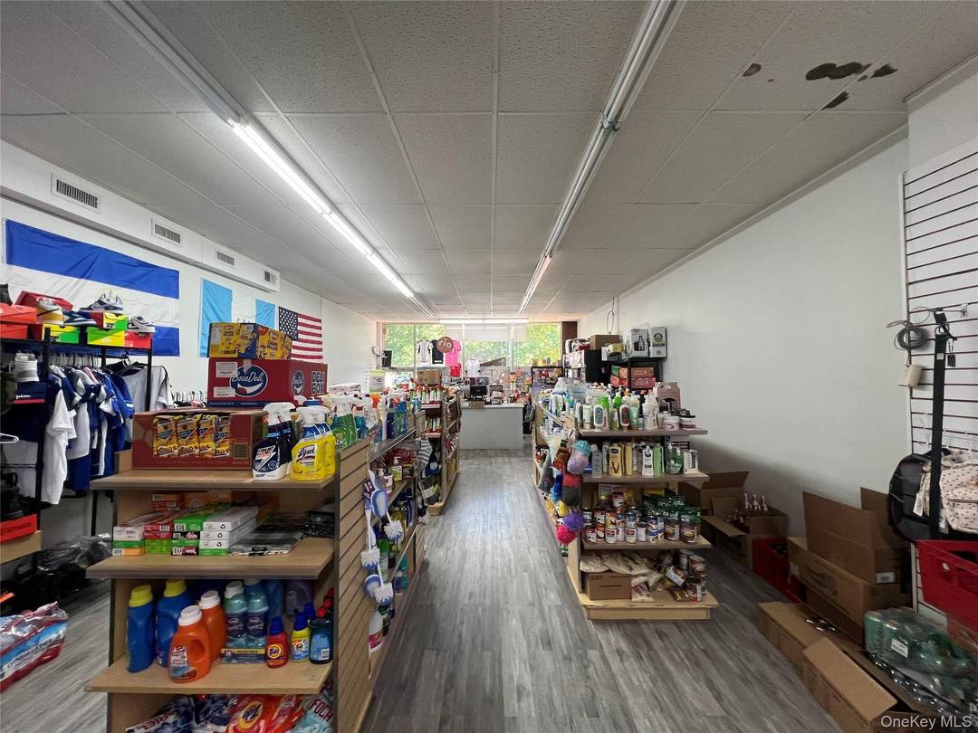 Prime corner retail space at 112 Main Street in the heart of Kings Park.