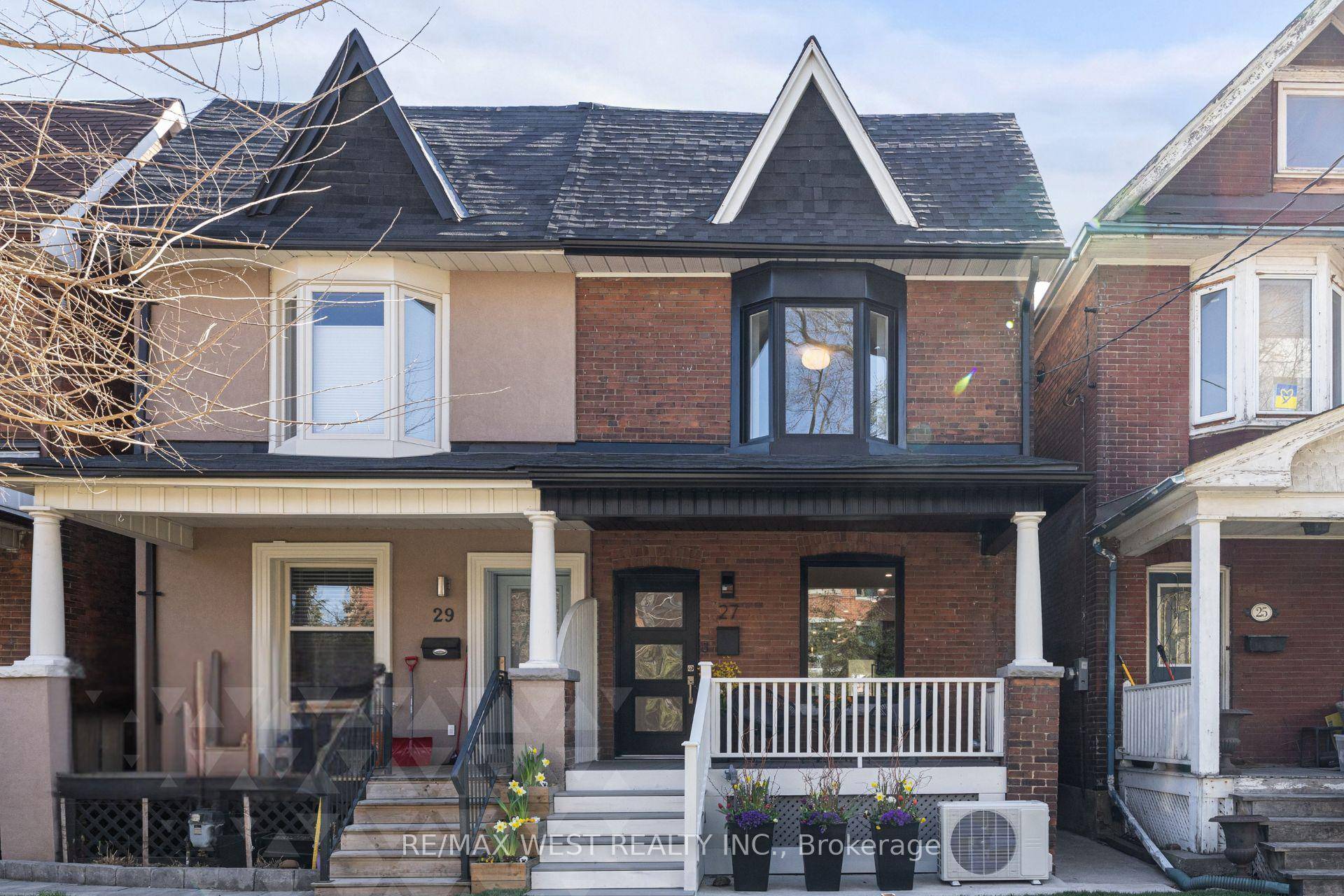 Welcome to 27 Fisken Avenue, a spectacular back to the bricks renovation in the family friendly Junction neighbourhood.