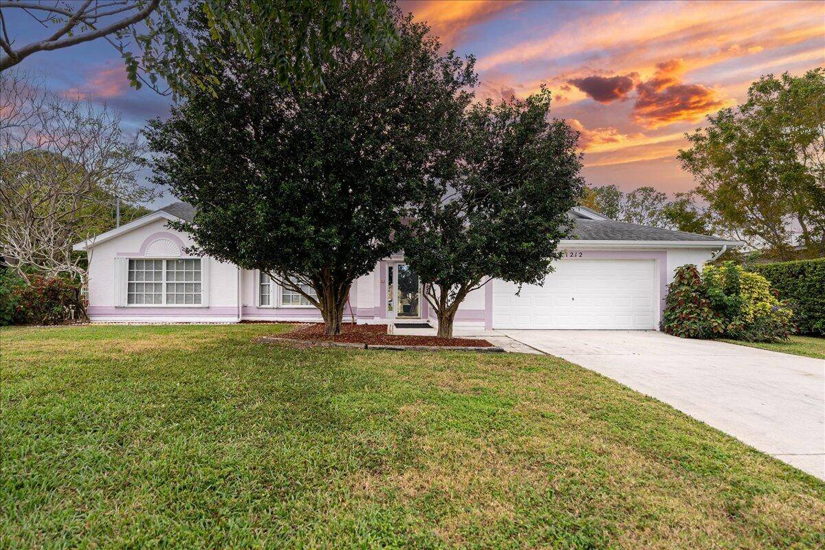 Welcome to this beauful 3 bedroom, 3 bath home located in the desirable Sandpiper Bay neighborhood.