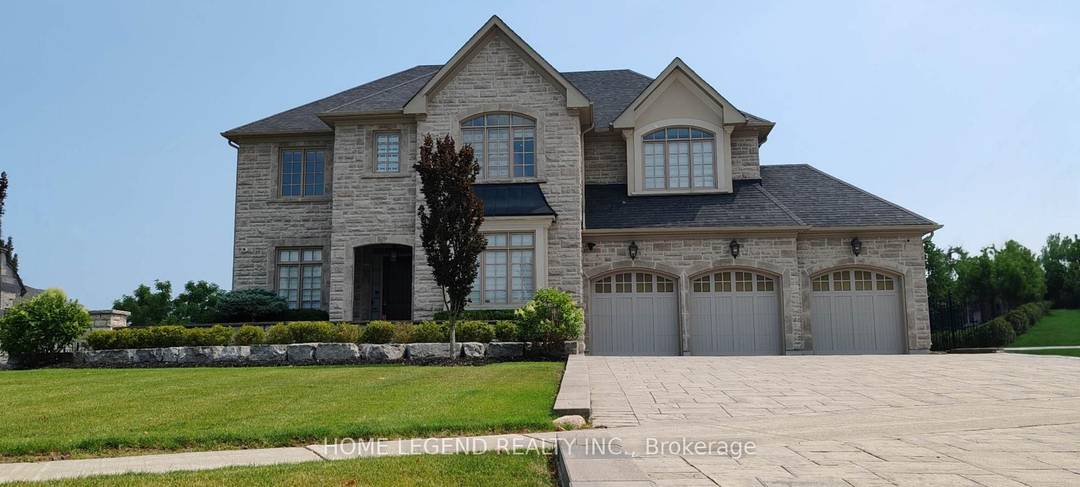 The Luxury House Sits On a Massive 113ft Frontend 213ft East x101ft South x161ft West Lot Which is one of the Largest Lots in the Prestigious Angus Glen Community.