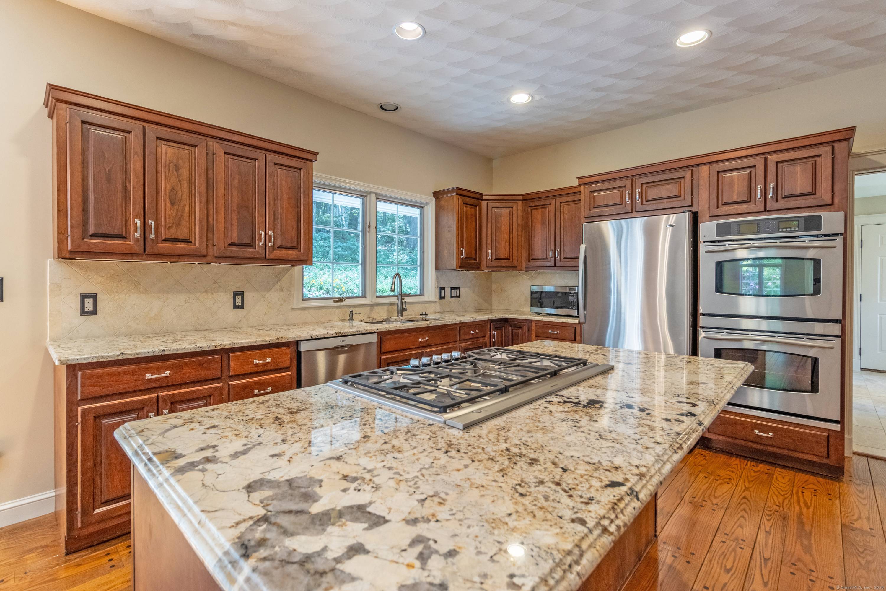 Spacious 4 bedroom, 2. 5 bathroom home available for rent in South Glastonbury.