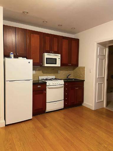 One bedroom with outdoor space !