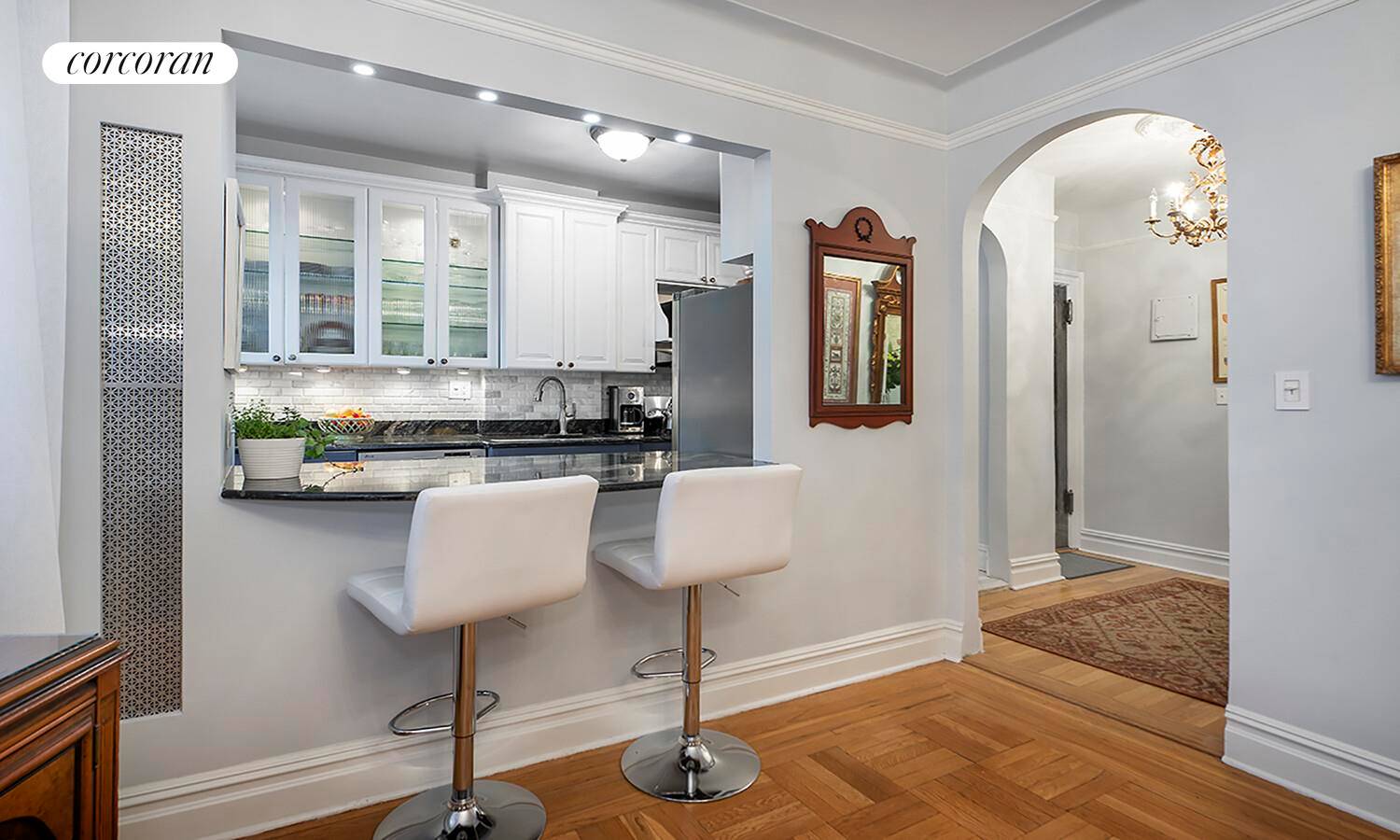 Move right in to this magnificent 2 bedroom, one bath prewar residence.