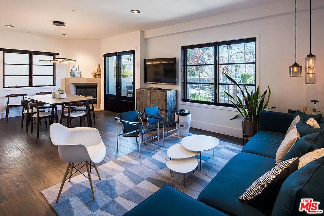 718  N Croft Ave 3BR Sunset Strip La