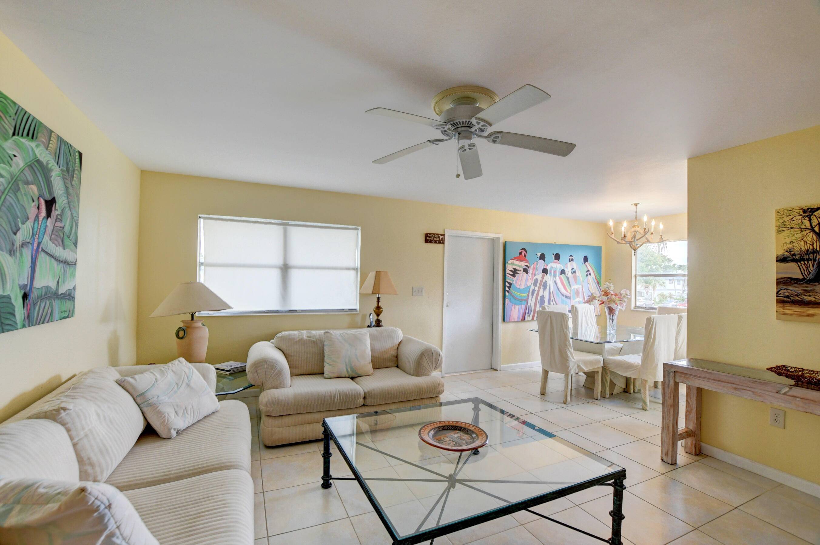 Welcome home to this move in ready 2nd floor corner in the highly desirable community Kings Point !