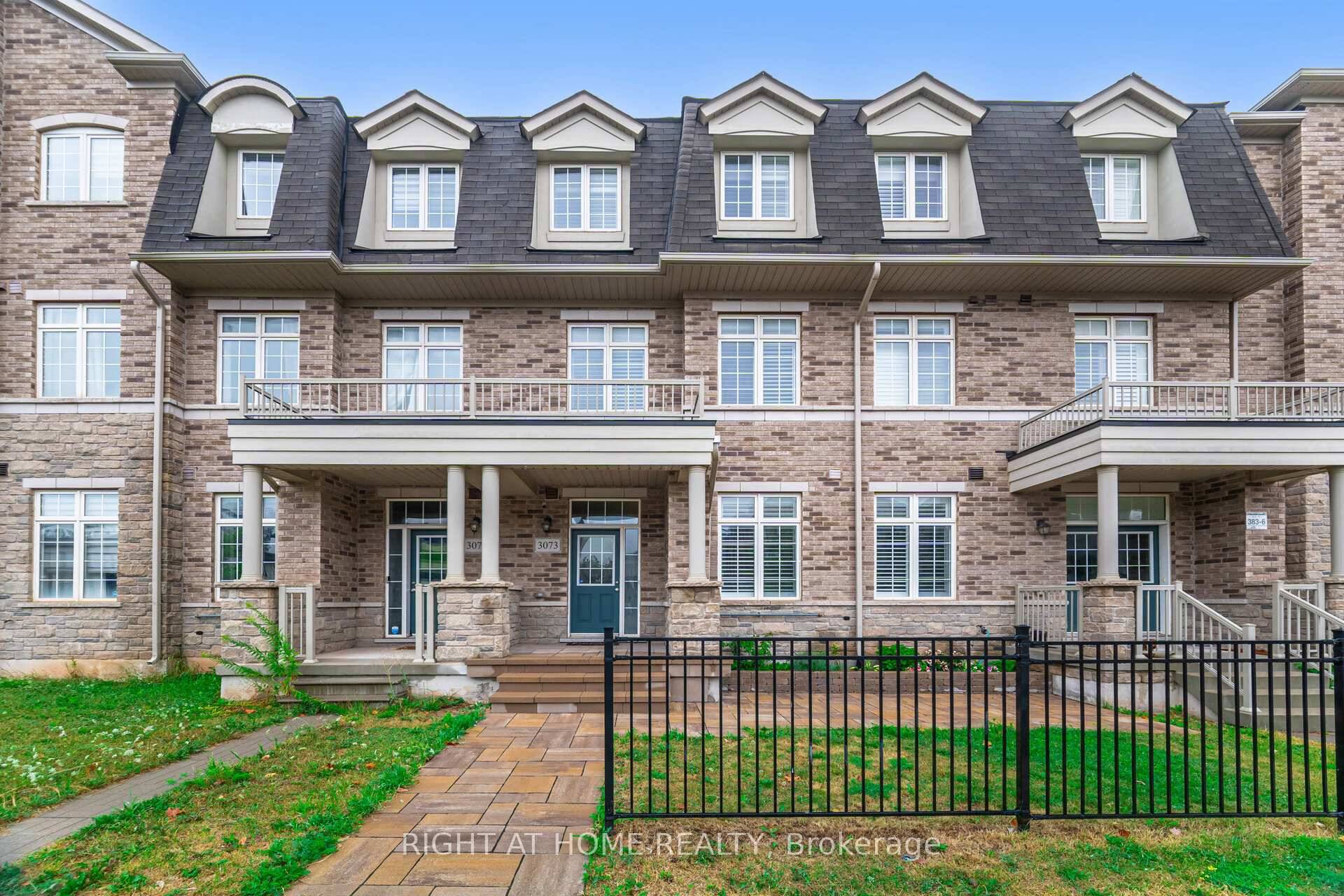 Executive Townhouse, Very Rare, 3201 Sqft 4 Bedroom 3 Full Bathrooms 2 Half Bathrooms 5 Bathrooms Total, 10 Foot Ceiling on Lower, 9 Foot Ceilings on Main amp ; Upper ...