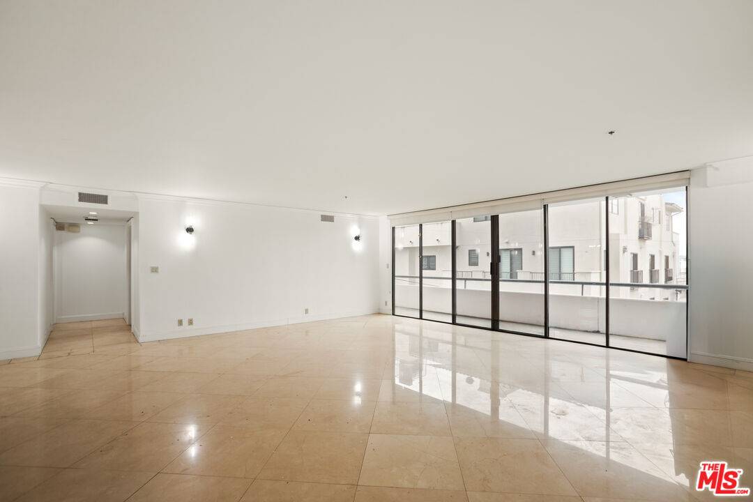 10660 Wilshire Blvd 3BR Westwood La