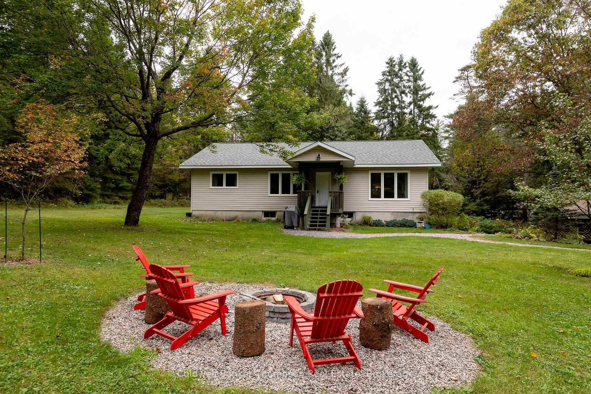 Nestled in the heart of Port Sydney, this charming bungalow invites you to experience the beauty amp ; tranquility of true Muskoka living.