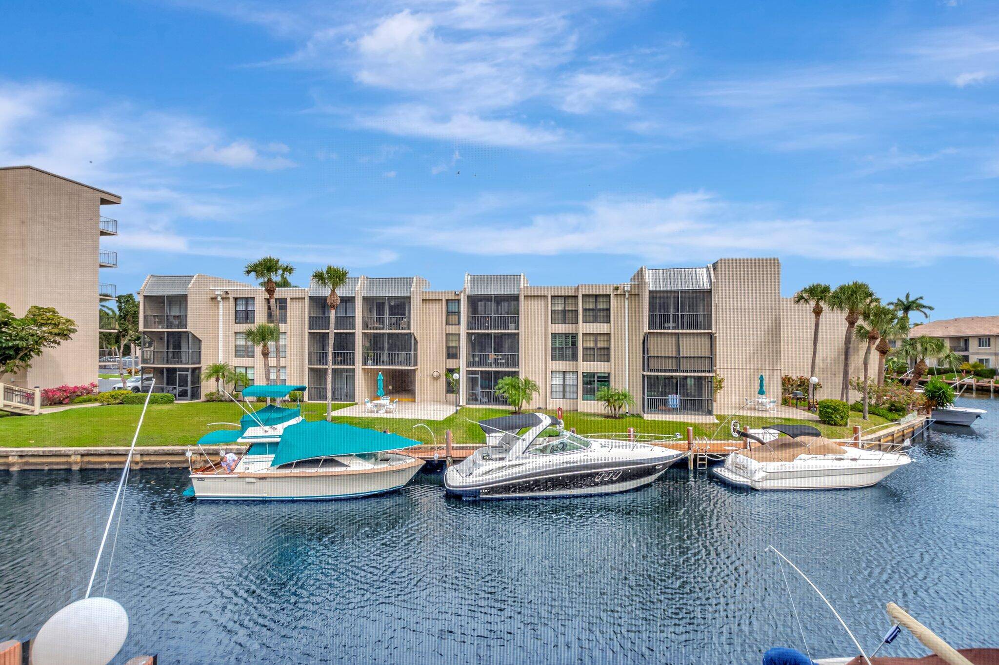 WATERFRONT OASIS PRICE REDUCED !